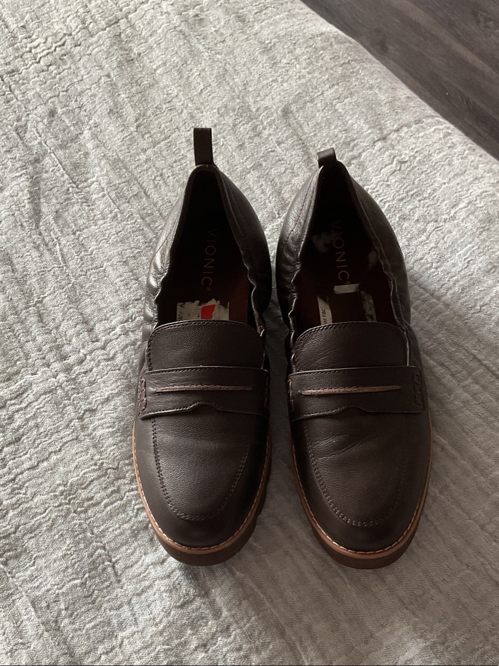 Vionic Women Brown Leather Slip-On Penny Loafers